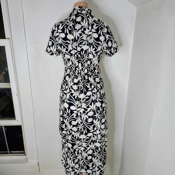 Elegant Black and White Floral Dress 3 - Picture 2 of 3